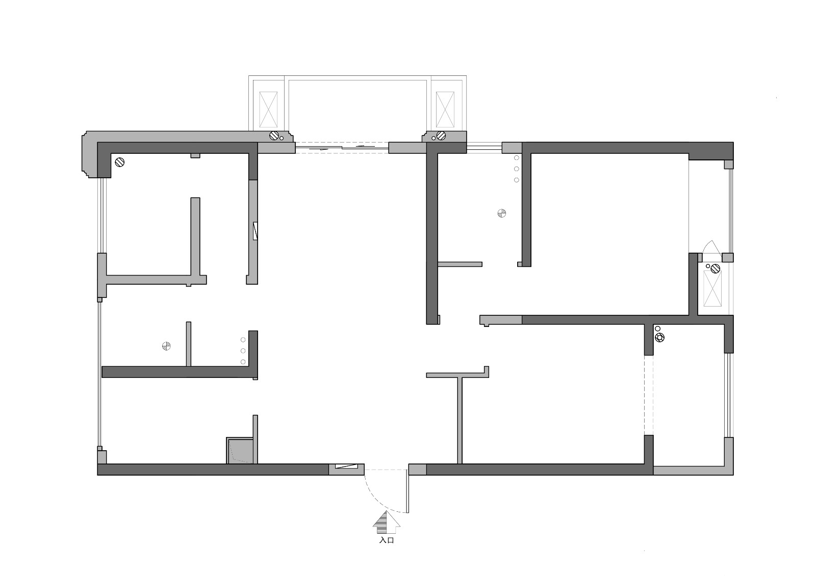 阳光普照的小屋平面图